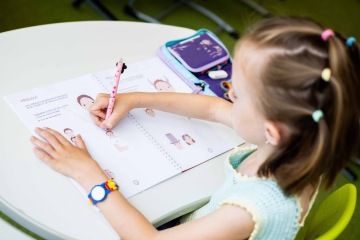 Když dětem škola nesedí, má smysl ji změnit. Je to odvážný krok, který se vyplatí